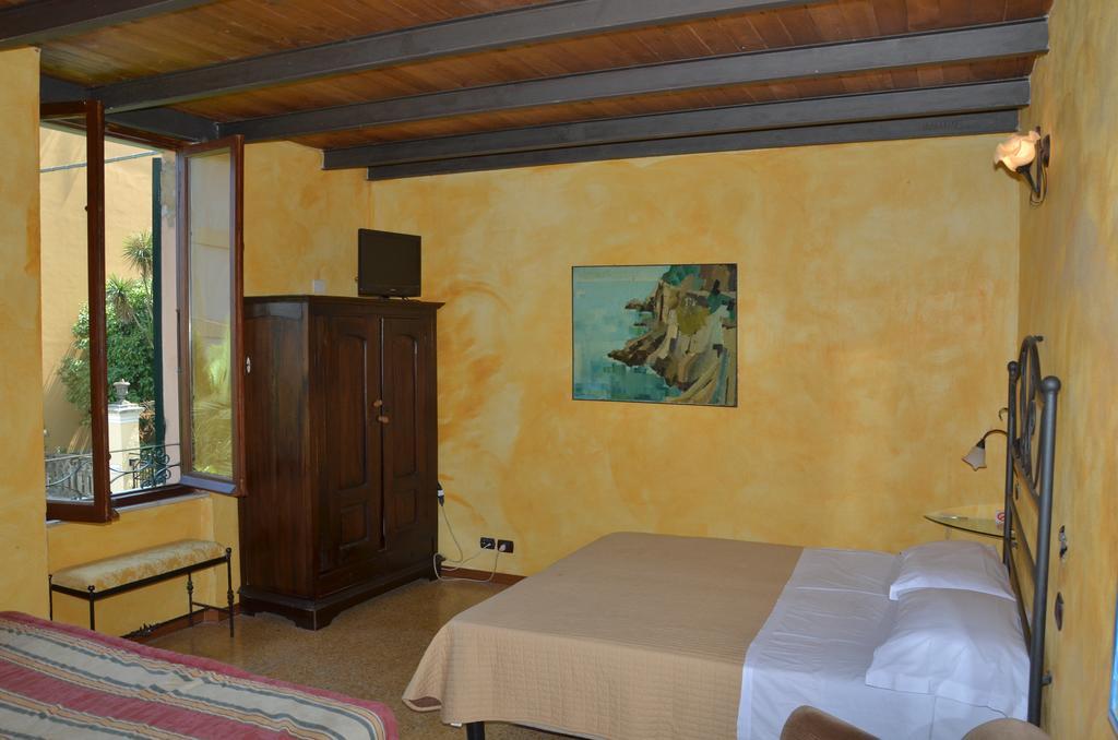 Dal Moccia Bed & Breakfast La Spezia